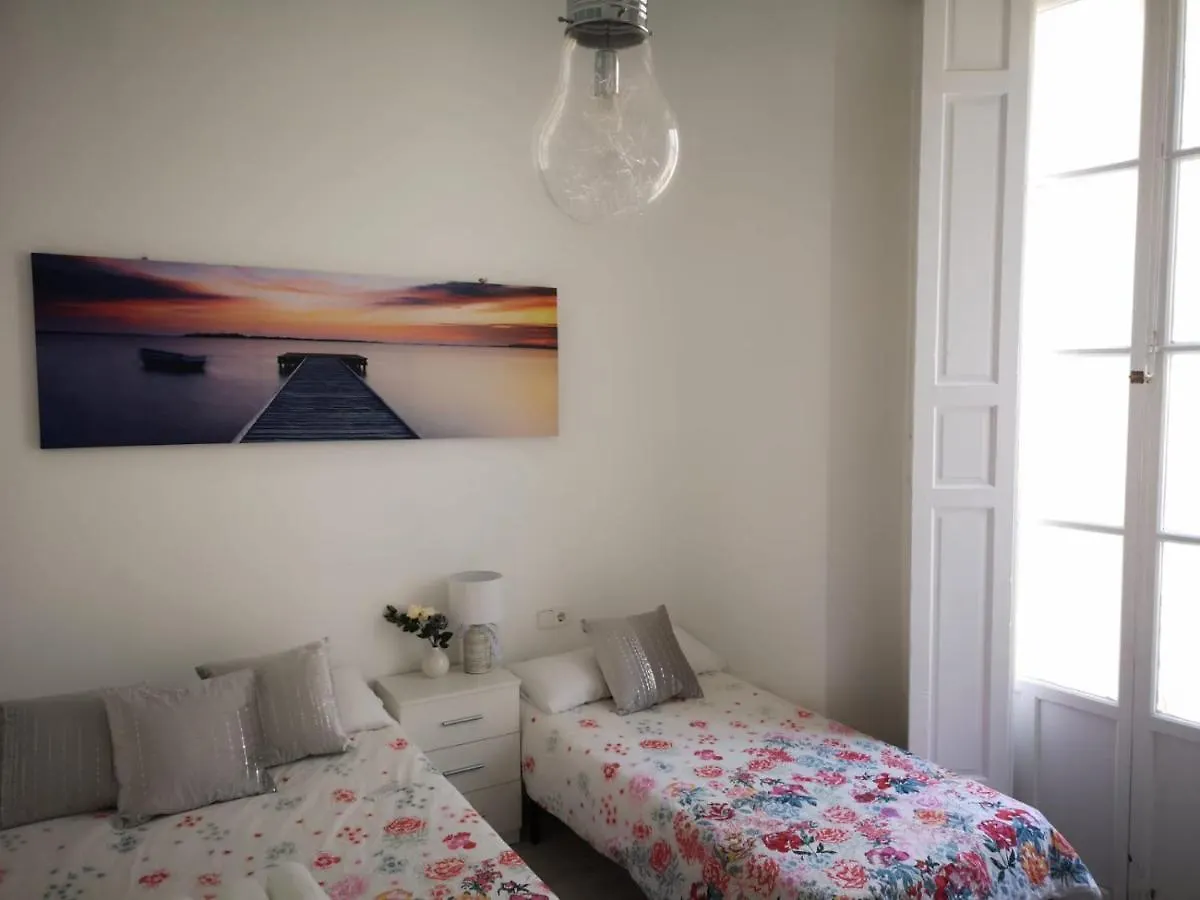 Dos De Mayo Beds Hostel Seville Spain